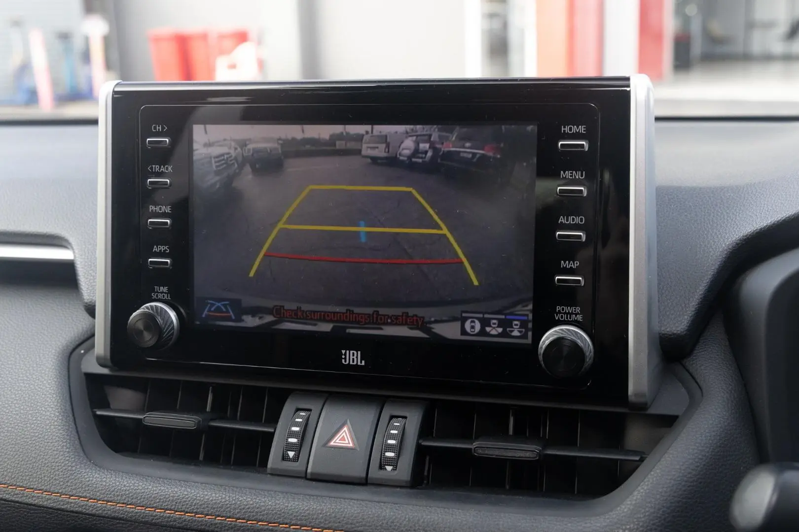 2019 Toyota RAV4 Gallery Image 15