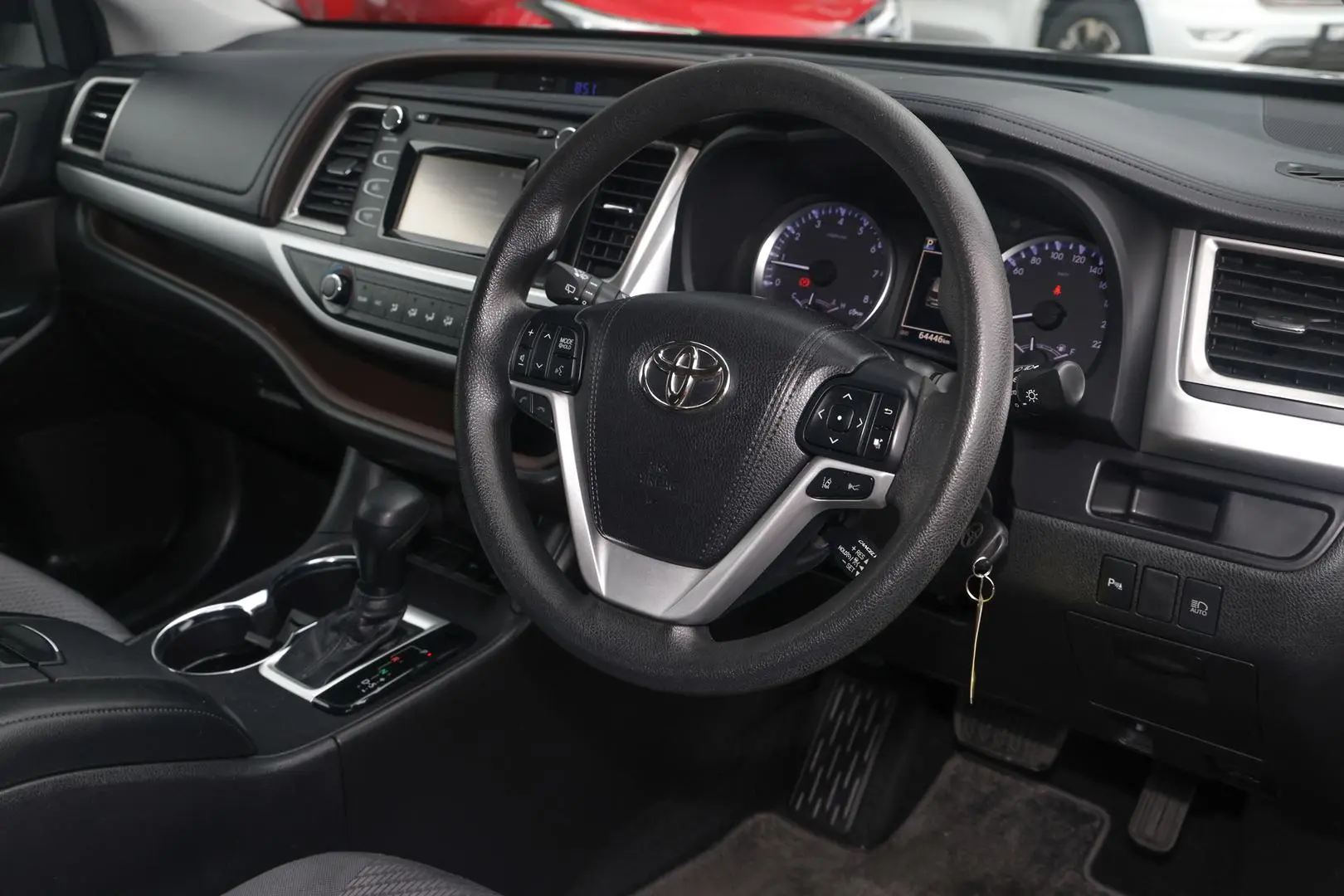 2018 Toyota Kluger Gallery Image 7