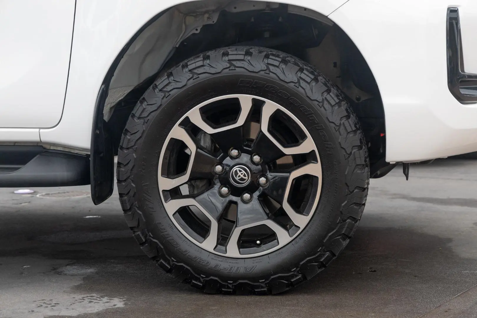 2021 Toyota Hilux Gallery Image 22