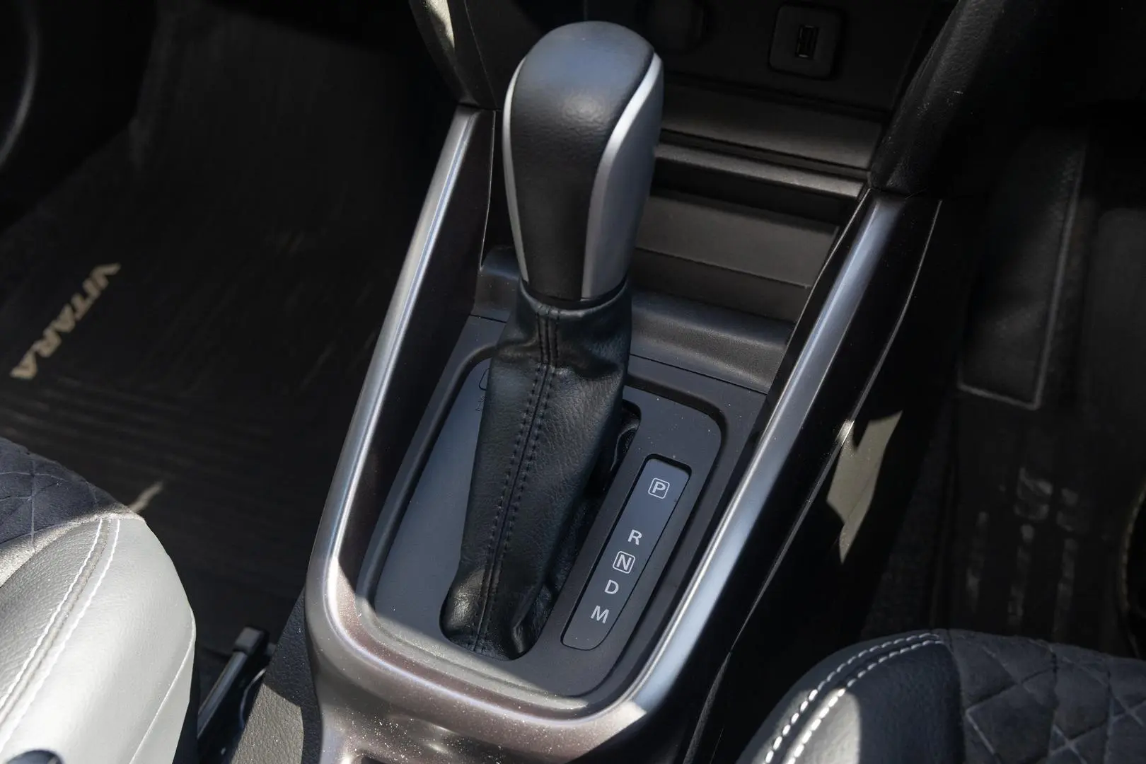 2021 Suzuki Vitara Gallery Image 17