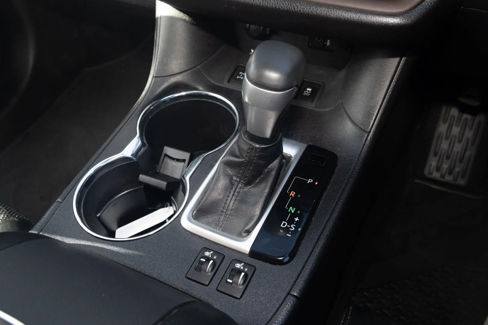 2018 Toyota Kluger Gallery Image 16