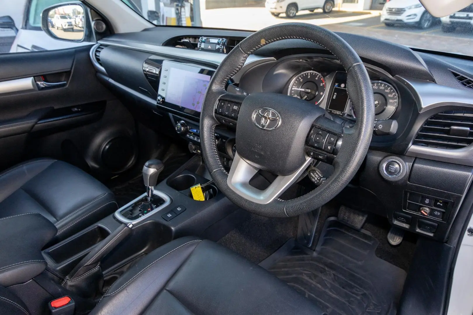 2021 Toyota Hilux Gallery Image 7