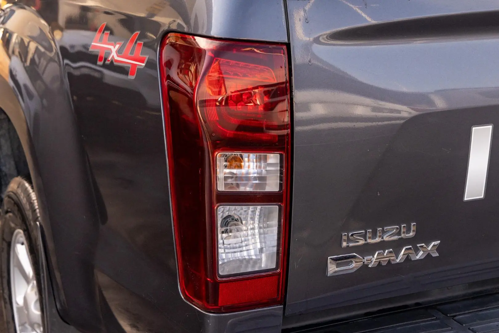 2019 Isuzu D-MAX Gallery Image 21