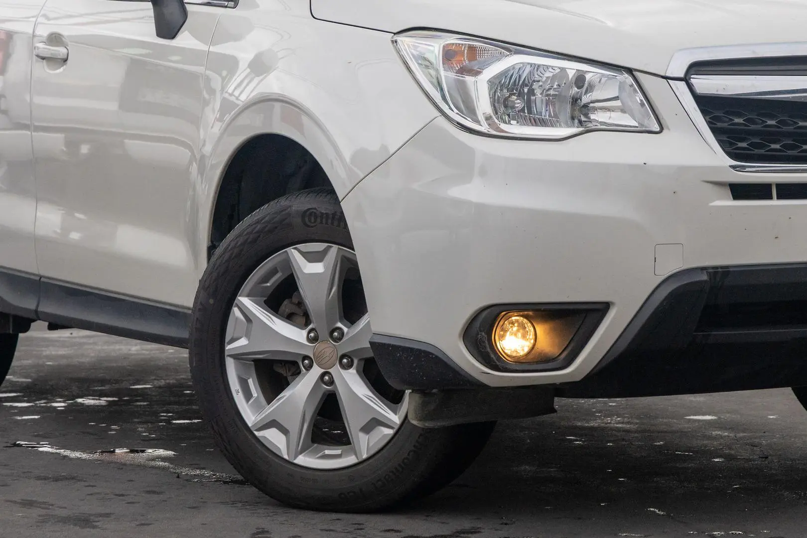 2015 Subaru Forester Gallery Image 6