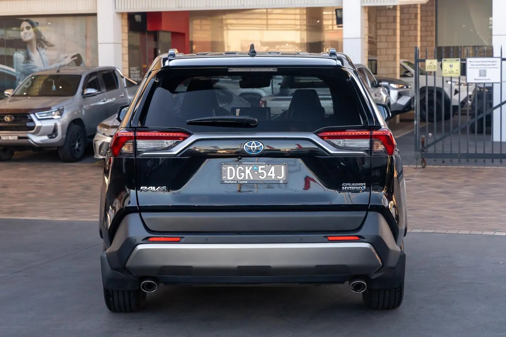 2023 Toyota RAV4 Gallery Image 5