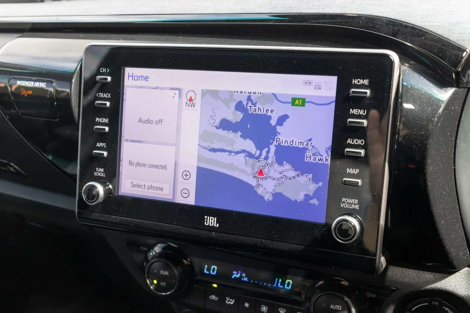 2024 Toyota Hilux Gallery Image 14