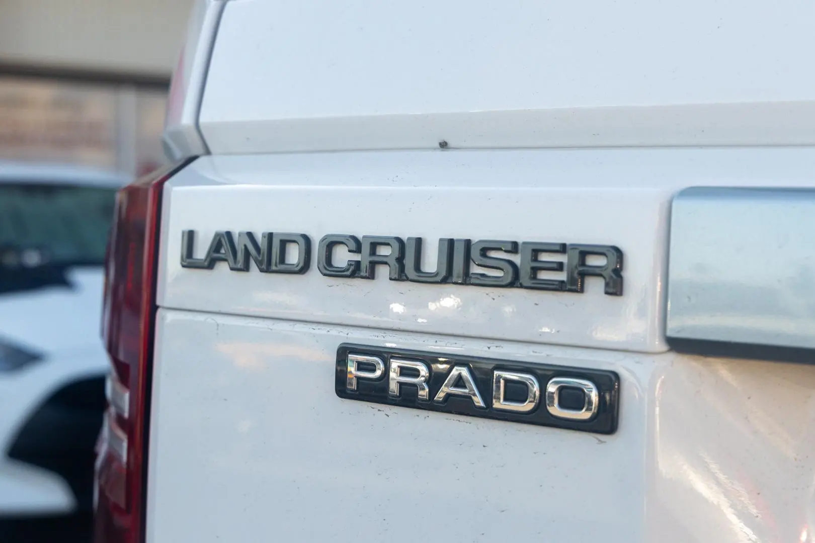 2024 Toyota Landcruiser Prado Gallery Image 21
