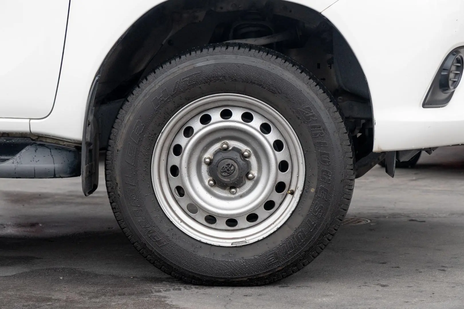 2018 Toyota Hilux Gallery Image 22