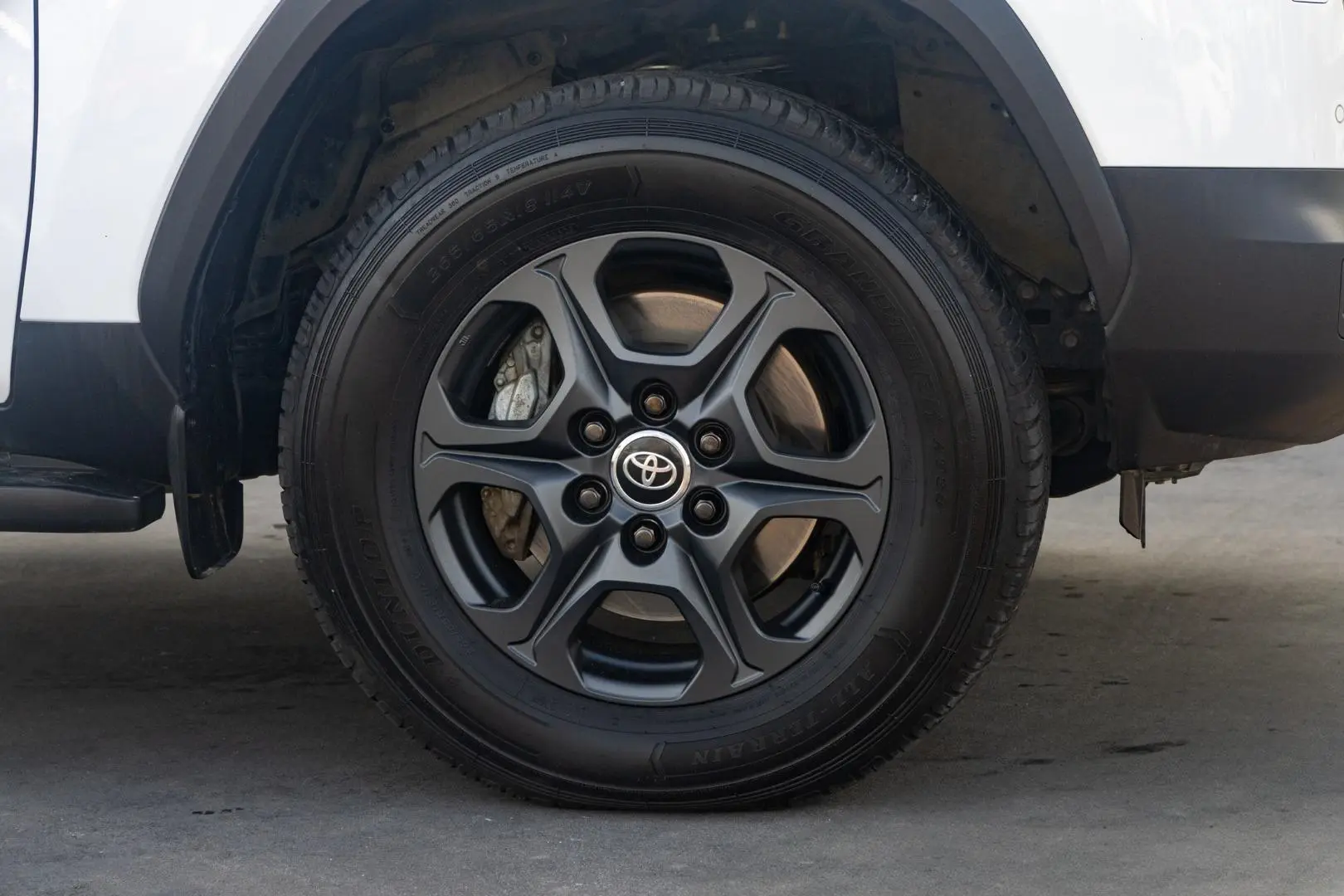 2024 Toyota Landcruiser Gallery Image 23