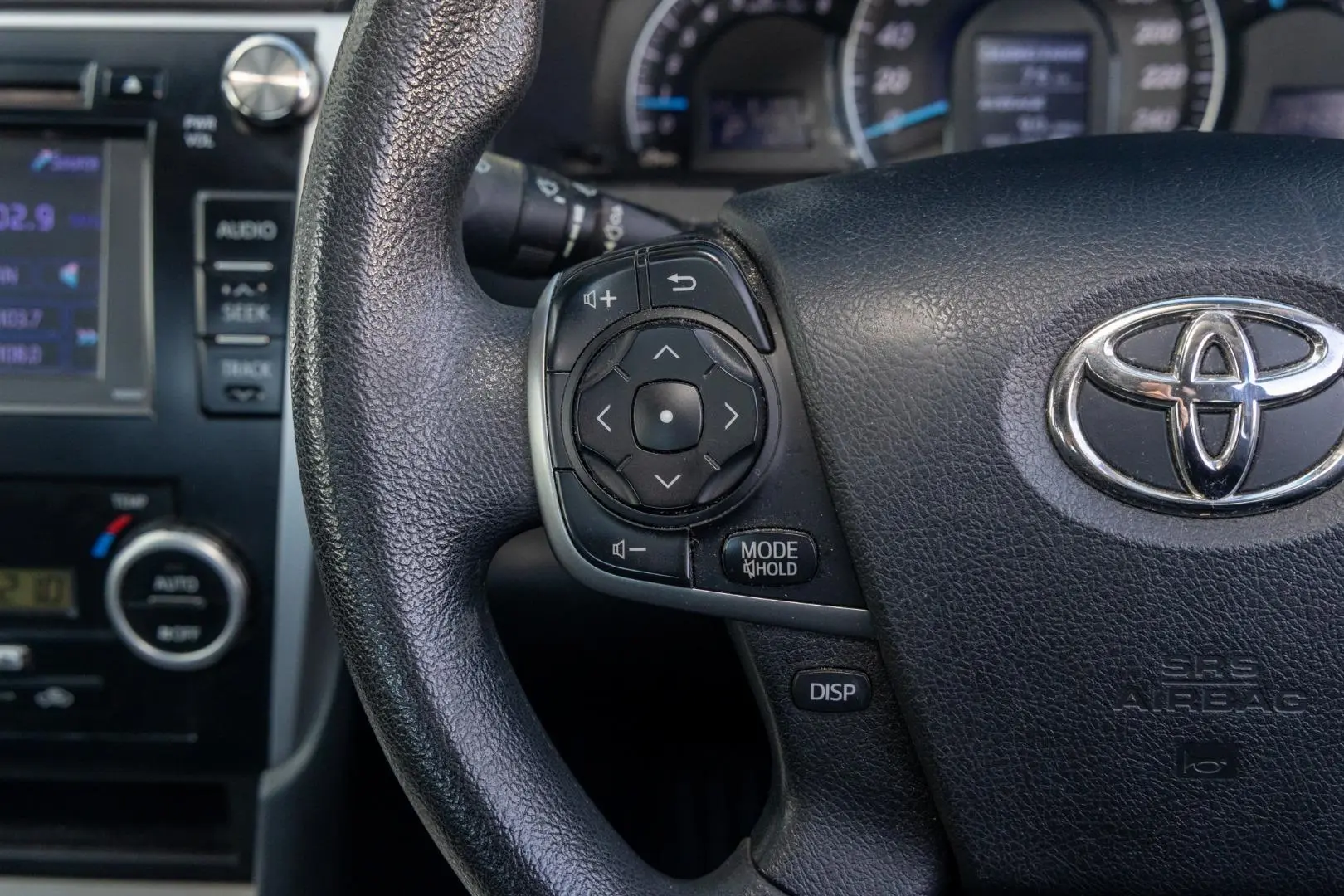 2014 Toyota Aurion Gallery Image 11
