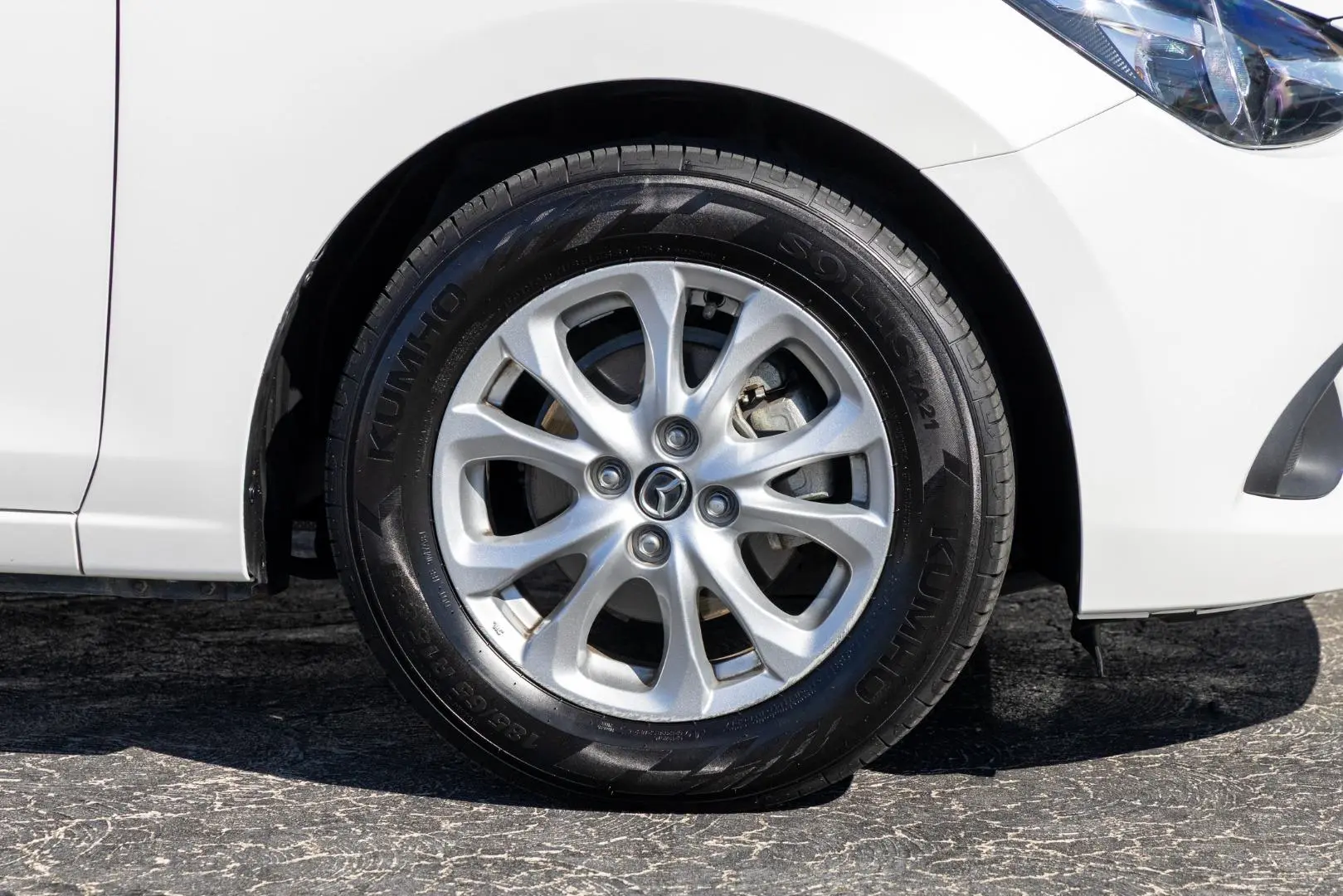 2016 Mazda 2 Gallery Image 22