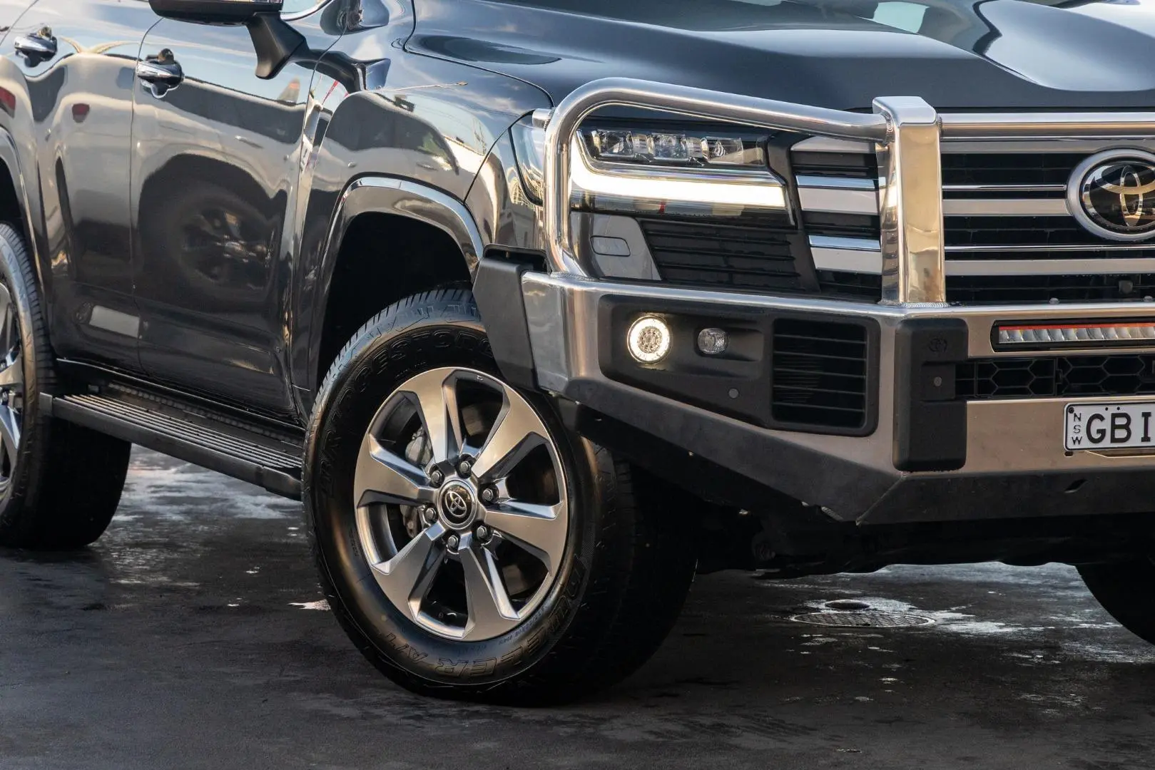 2025 Toyota Landcruiser Gallery Image 6