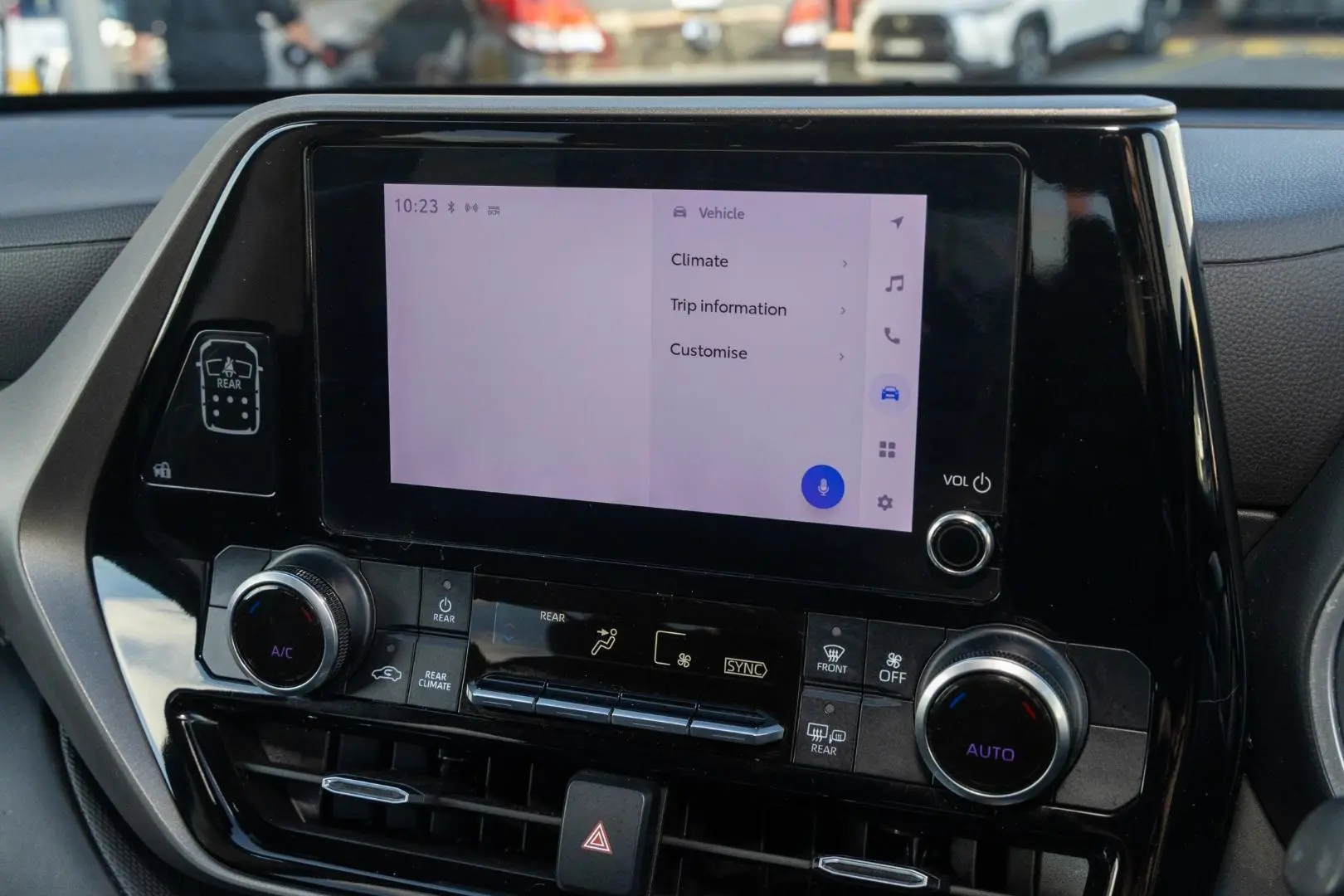 2023 Toyota Kluger Gallery Image 14