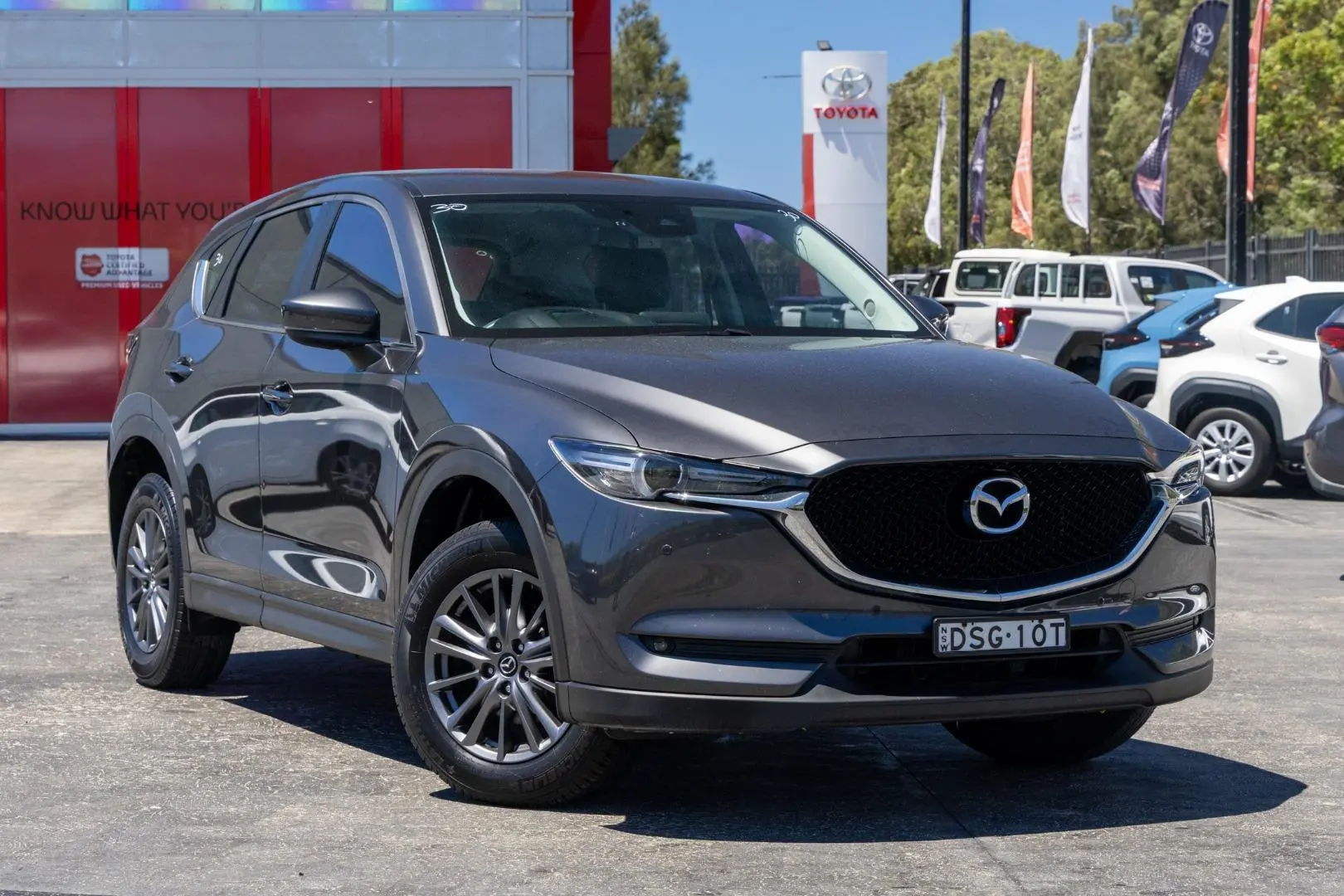 2017 Mazda CX-5 Gallery Image 1