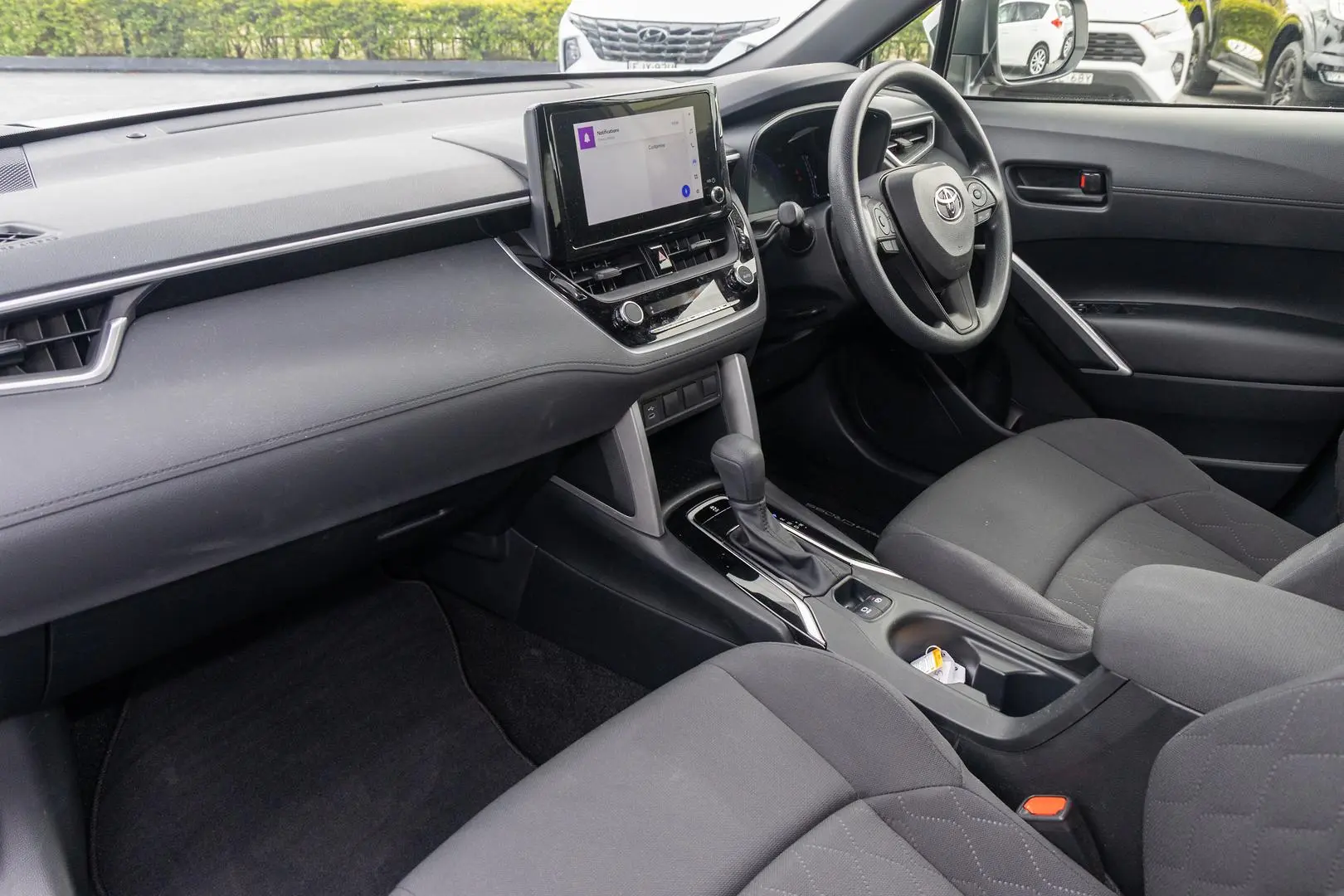 2024 Toyota Corolla Cross Gallery Image 8