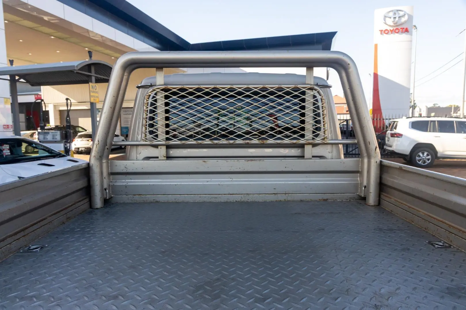 2017 Toyota Landcruiser Gallery Image 17