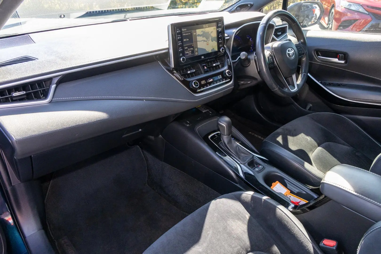 2019 Toyota Corolla Gallery Image 8
