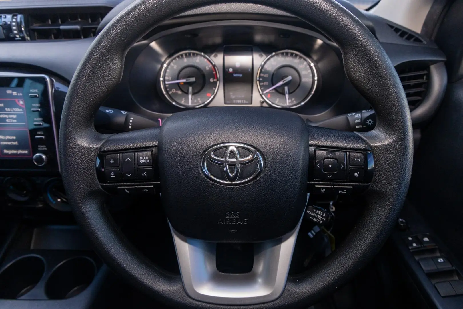 2022 Toyota Hilux Gallery Image 10