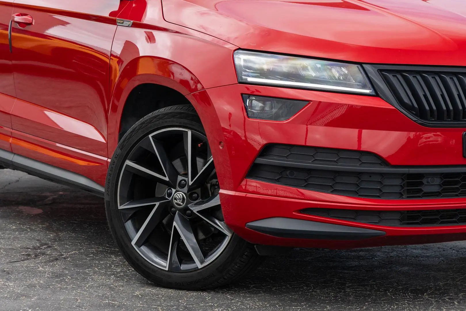 2020 SKODA Karoq Gallery Image 6