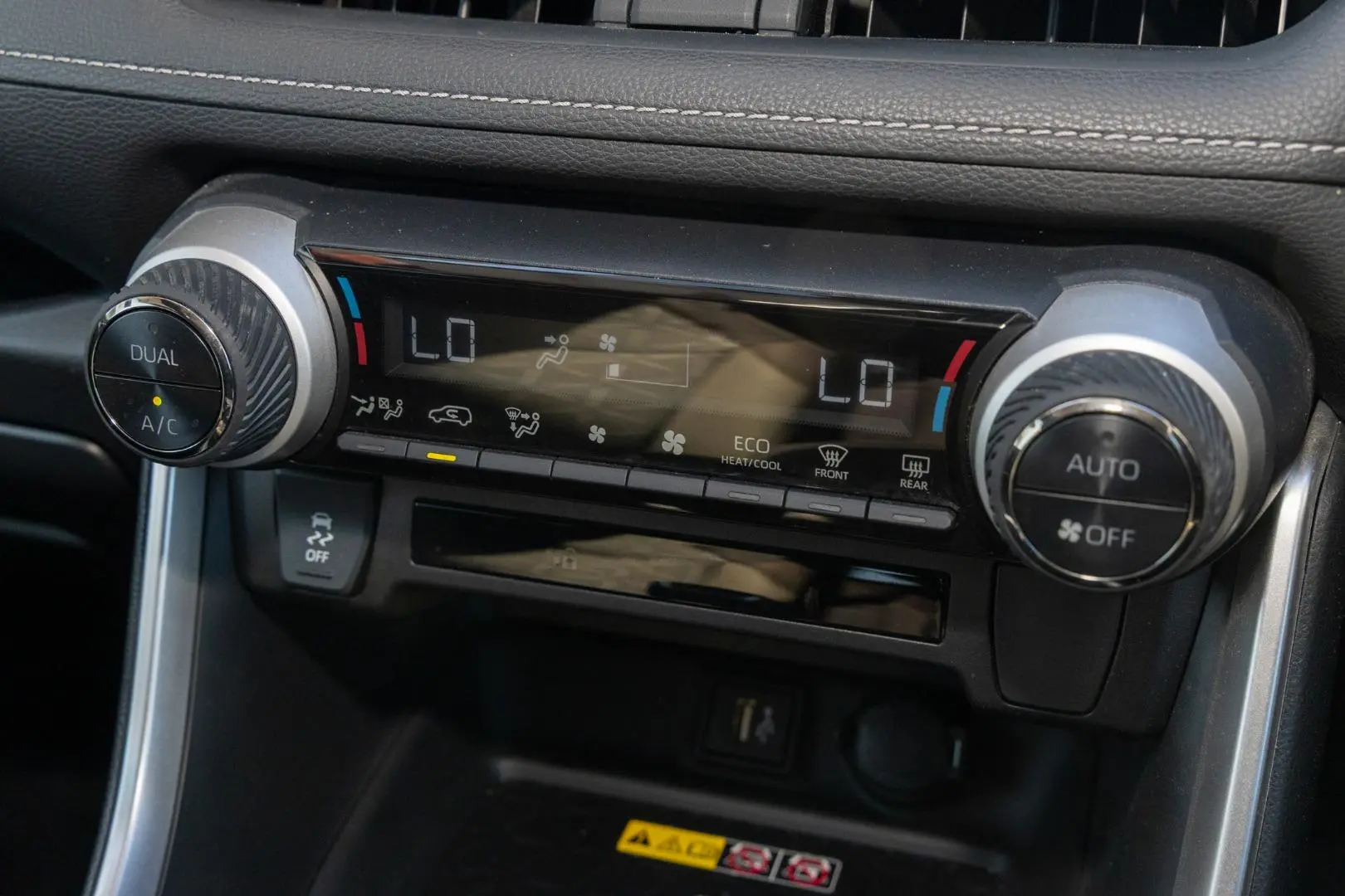 2024 Toyota RAV4 Gallery Image 16
