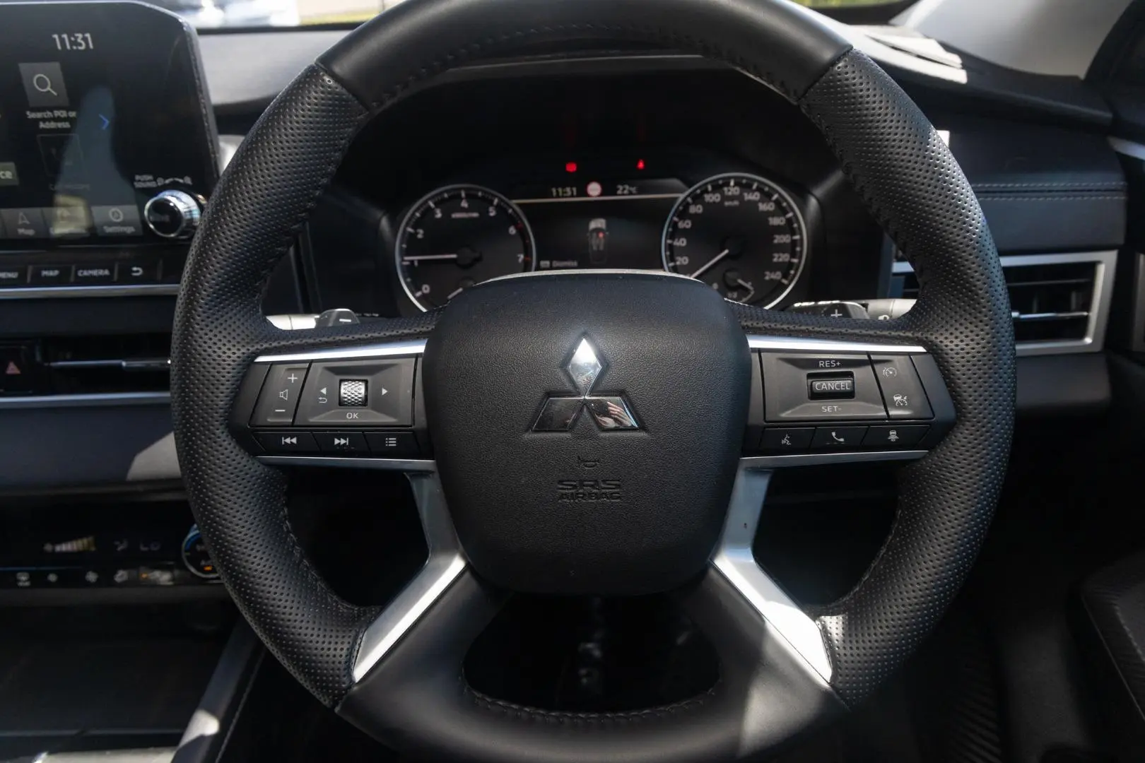 2025 Mitsubishi Outlander Gallery Image 10