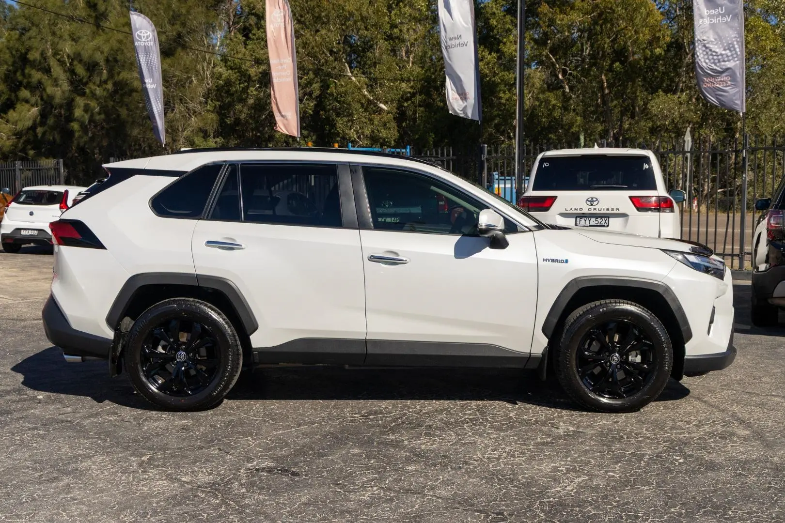 2023 Toyota RAV4 Gallery Image 3
