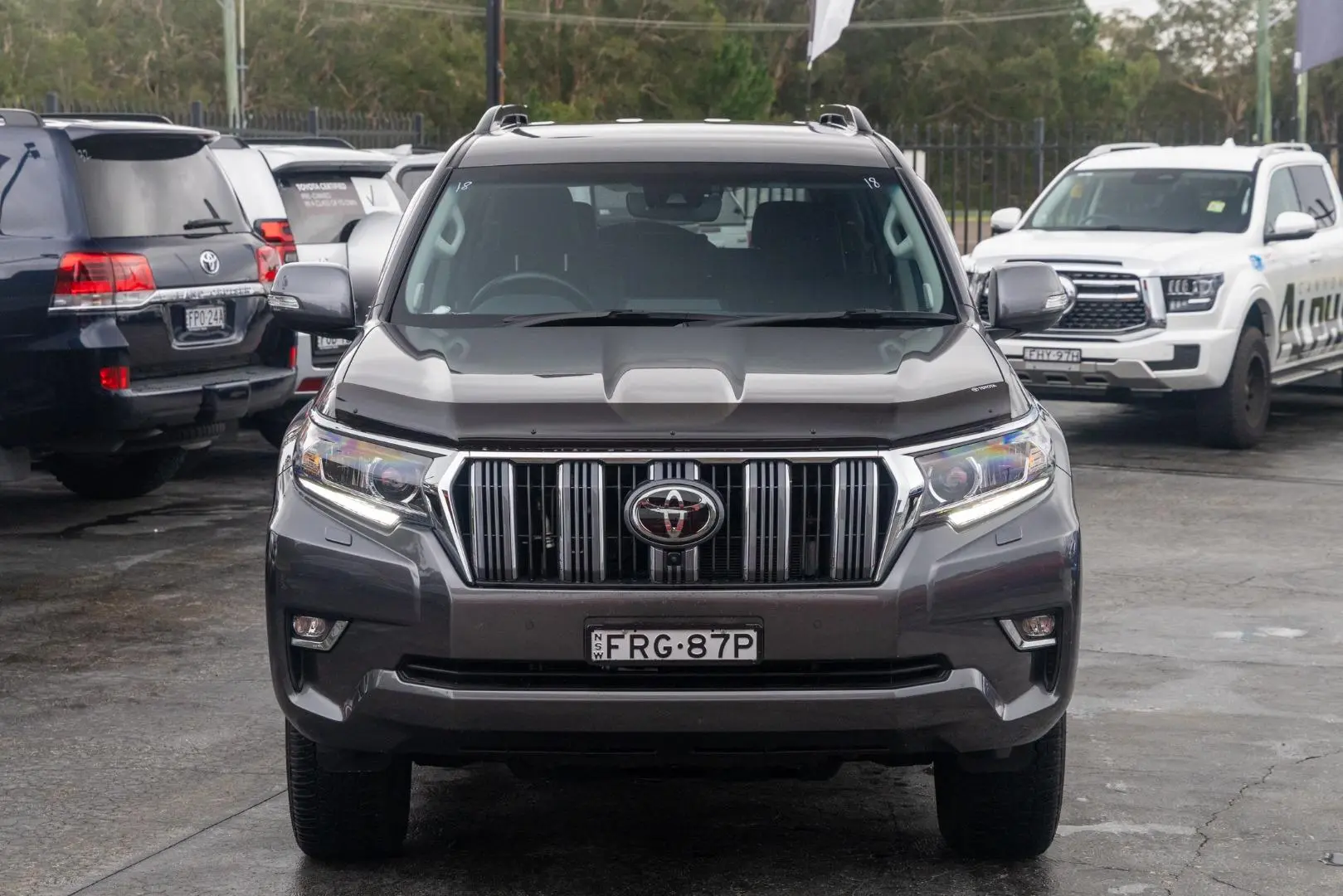 2023 Toyota Landcruiser Prado Gallery Image 4