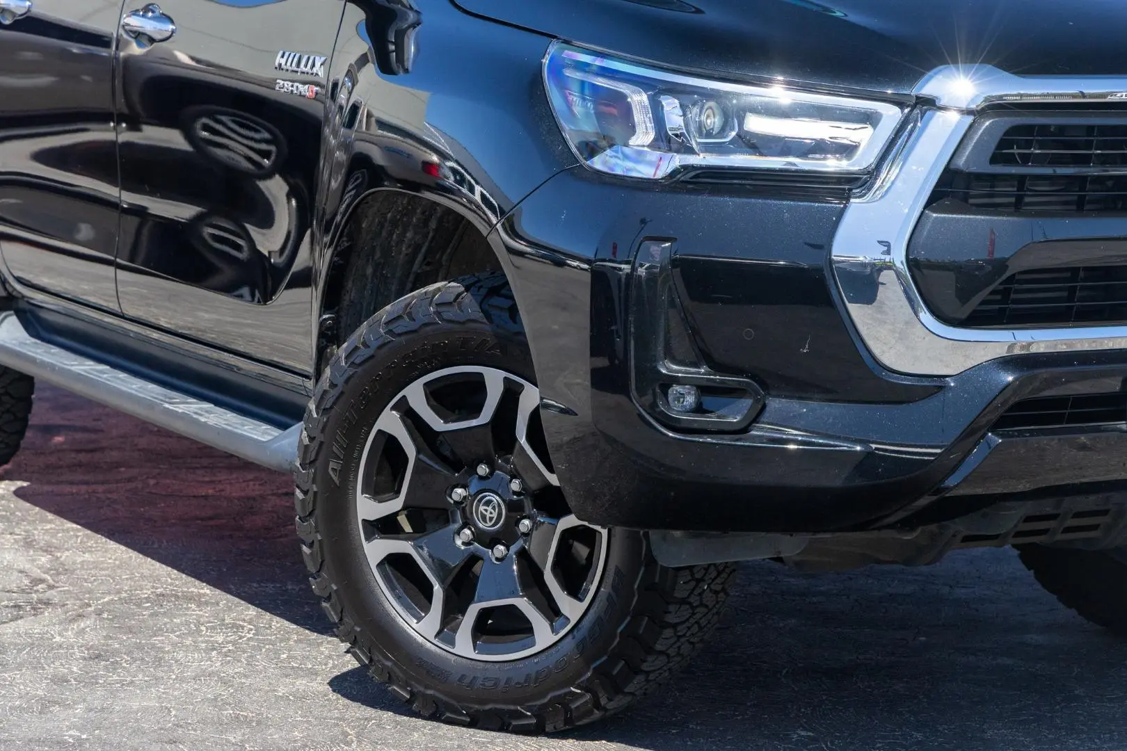2021 Toyota Hilux Gallery Image 6