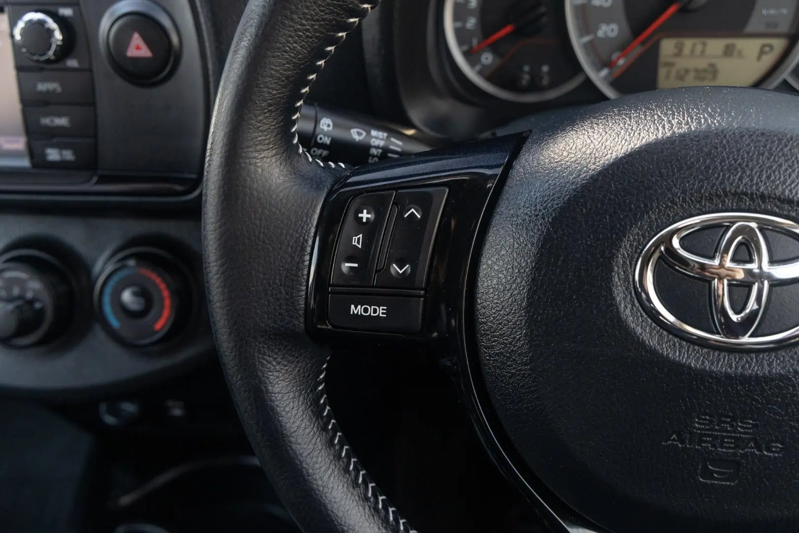 2018 Toyota Yaris Gallery Image 11