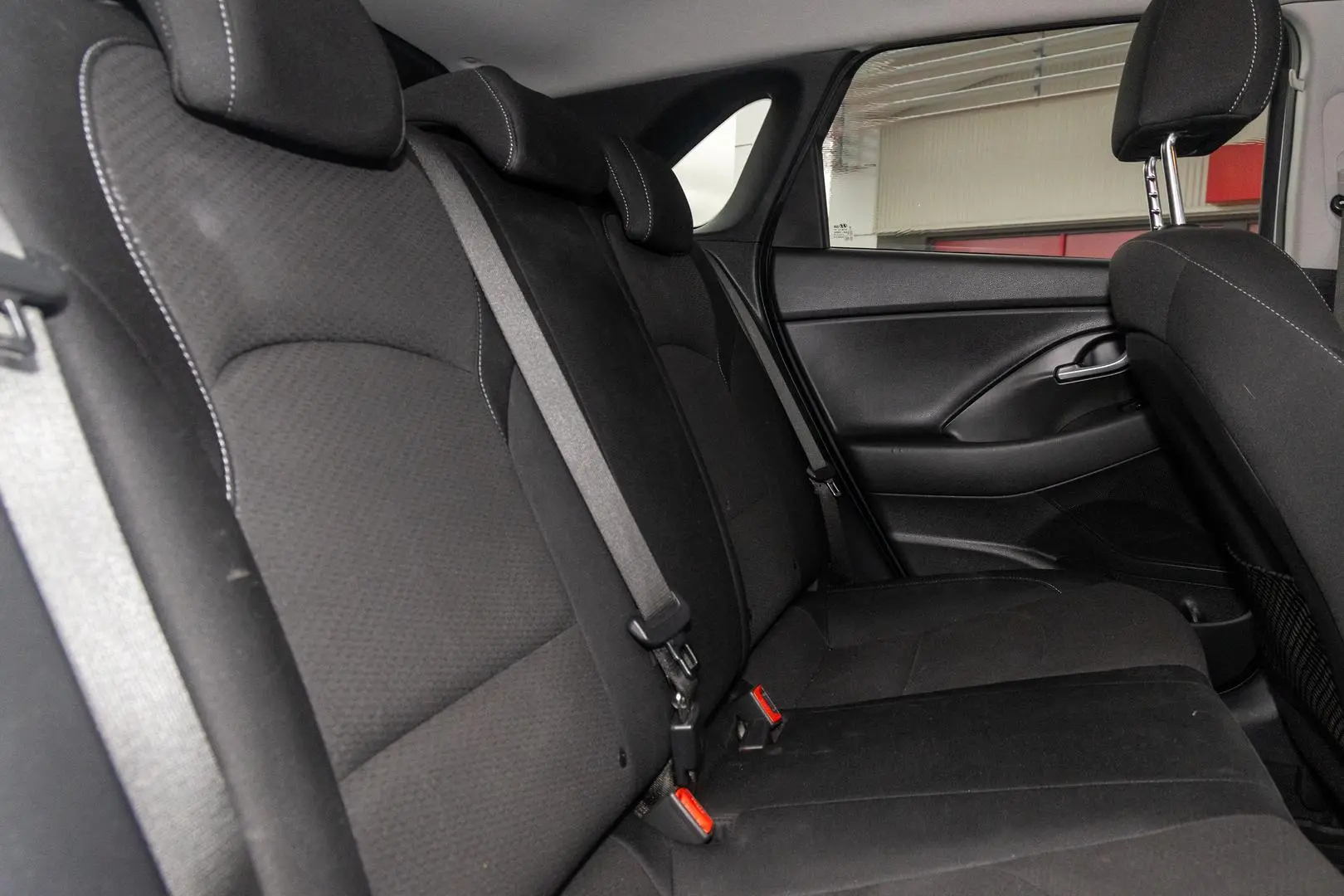 2019 Hyundai i30 Gallery Image 9