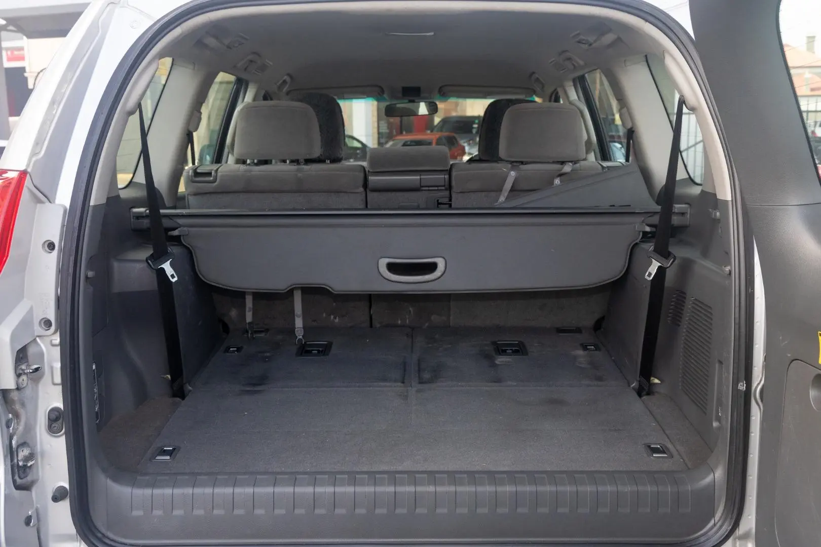 2010 Toyota Landcruiser Prado Gallery Image 19