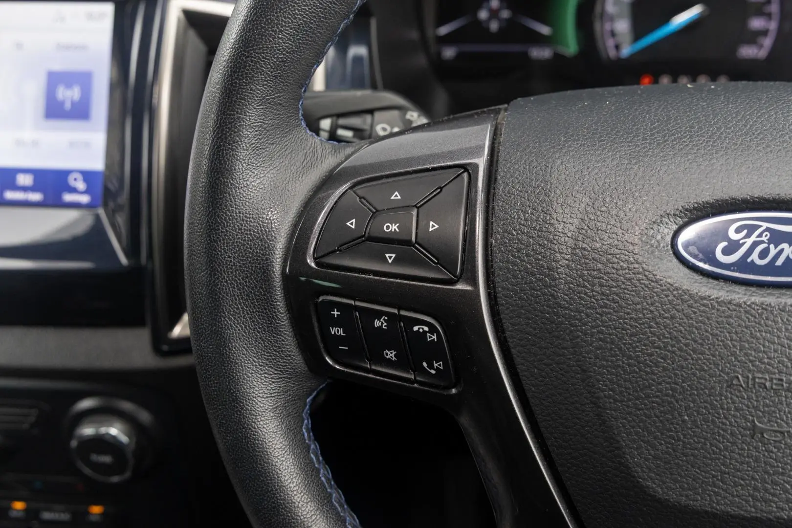 2022 Ford Everest Gallery Image 11