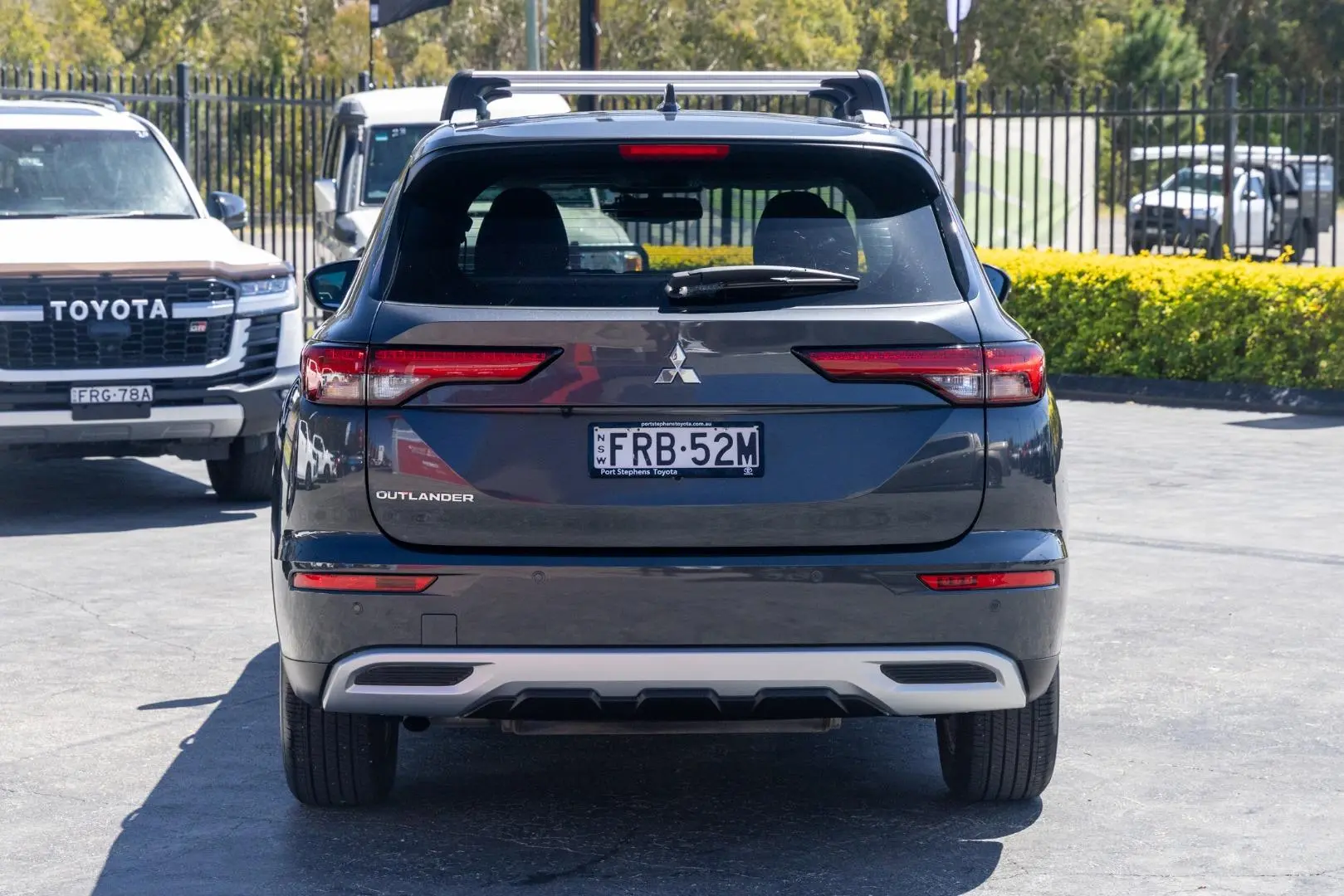 2025 Mitsubishi Outlander Gallery Image 5