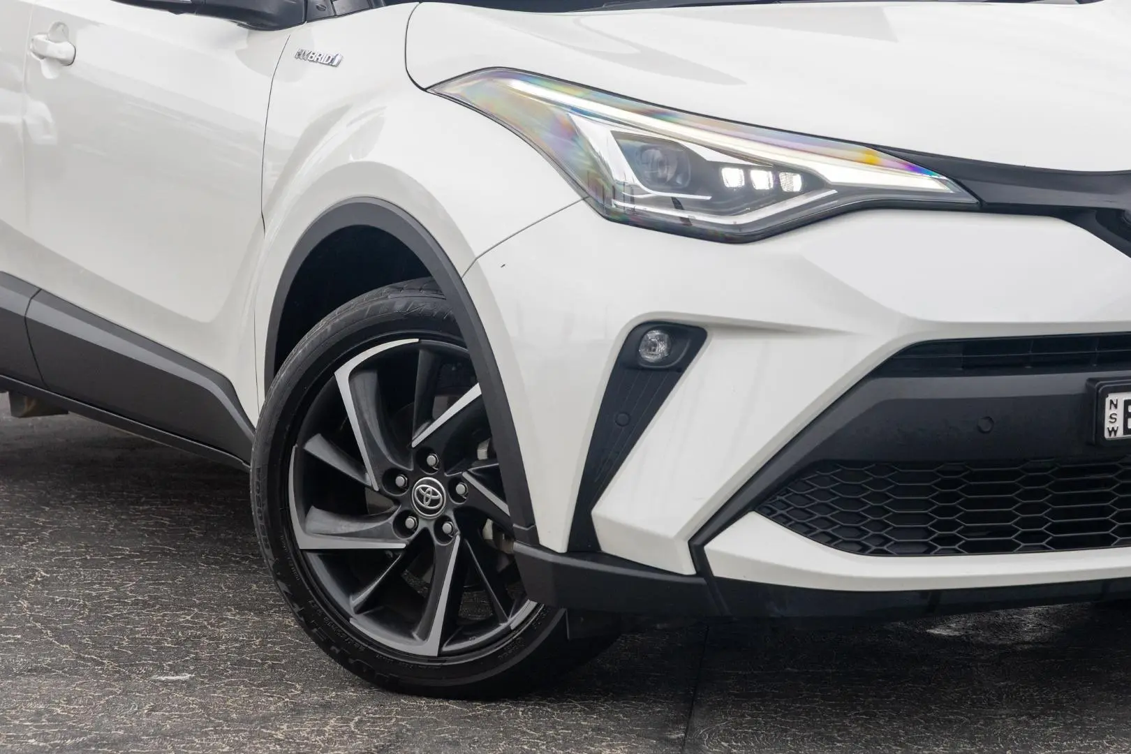 2021 Toyota C-HR Gallery Image 6