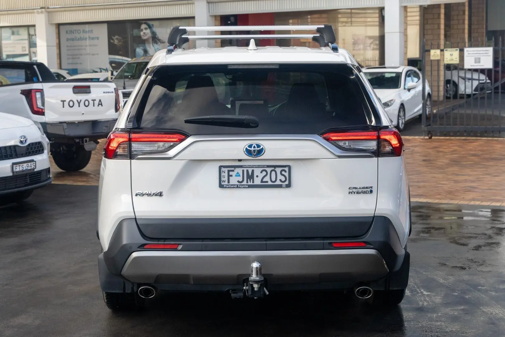 2024 Toyota RAV4 Gallery Image 5