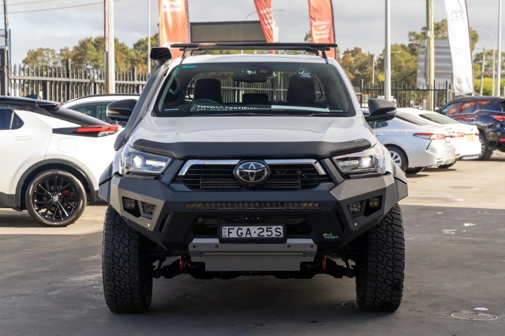 2024 Toyota Hilux Gallery Image 4