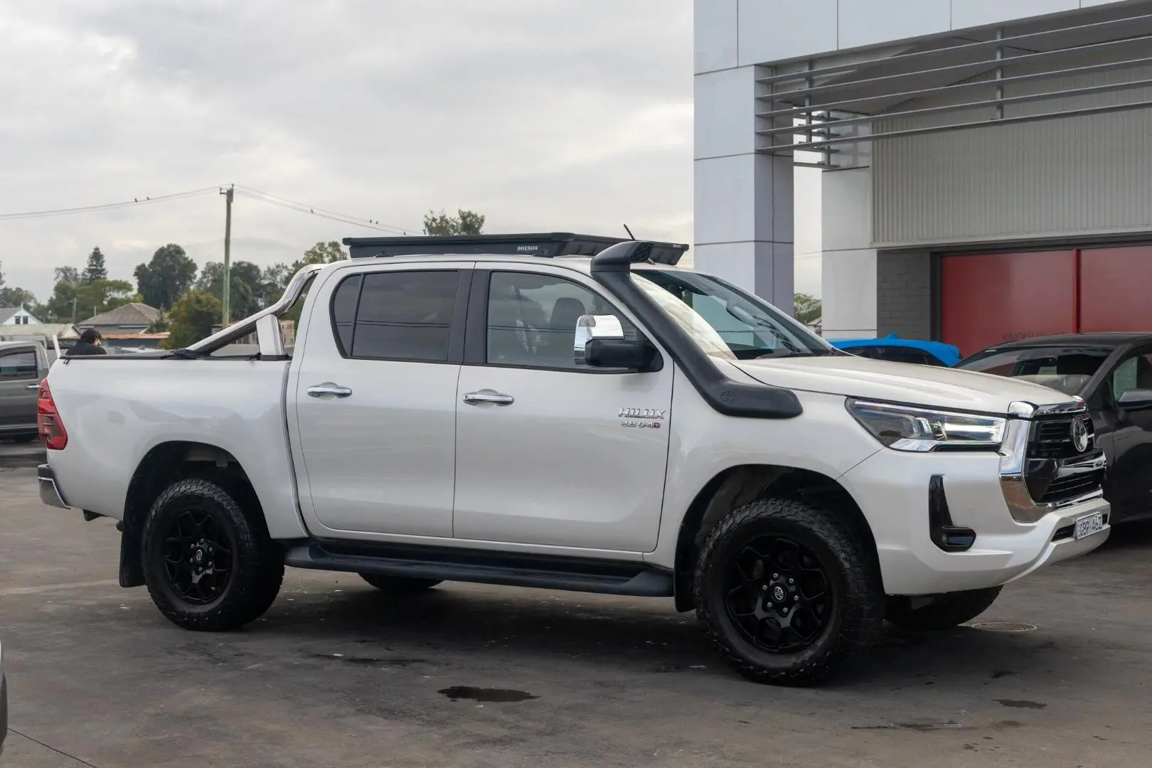 2020 Toyota Hilux Gallery Image 2
