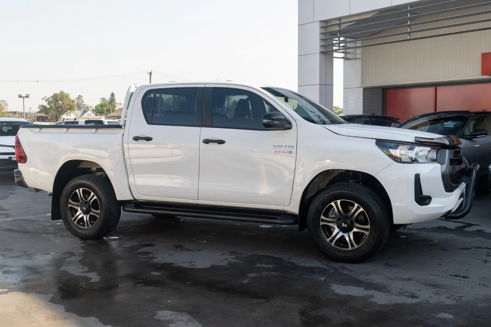 2022 Toyota Hilux Gallery Image 3