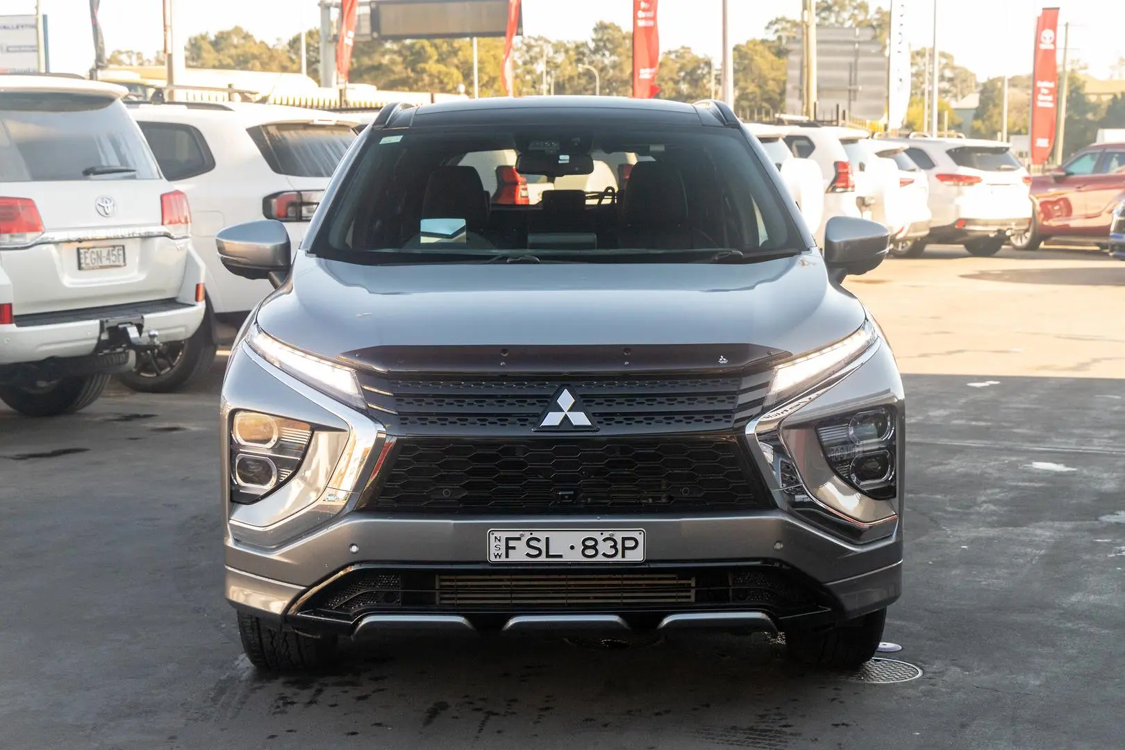 2020 Mitsubishi Eclipse Cross Gallery Image 4
