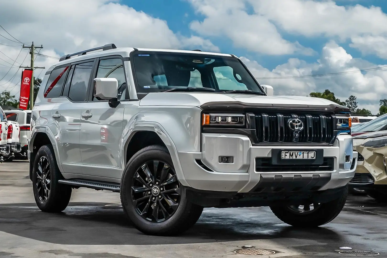 2024 Toyota Landcruiser Prado Image