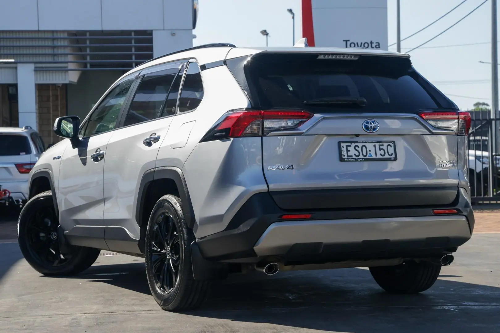 2022 Toyota Rav4 Gallery Image 2