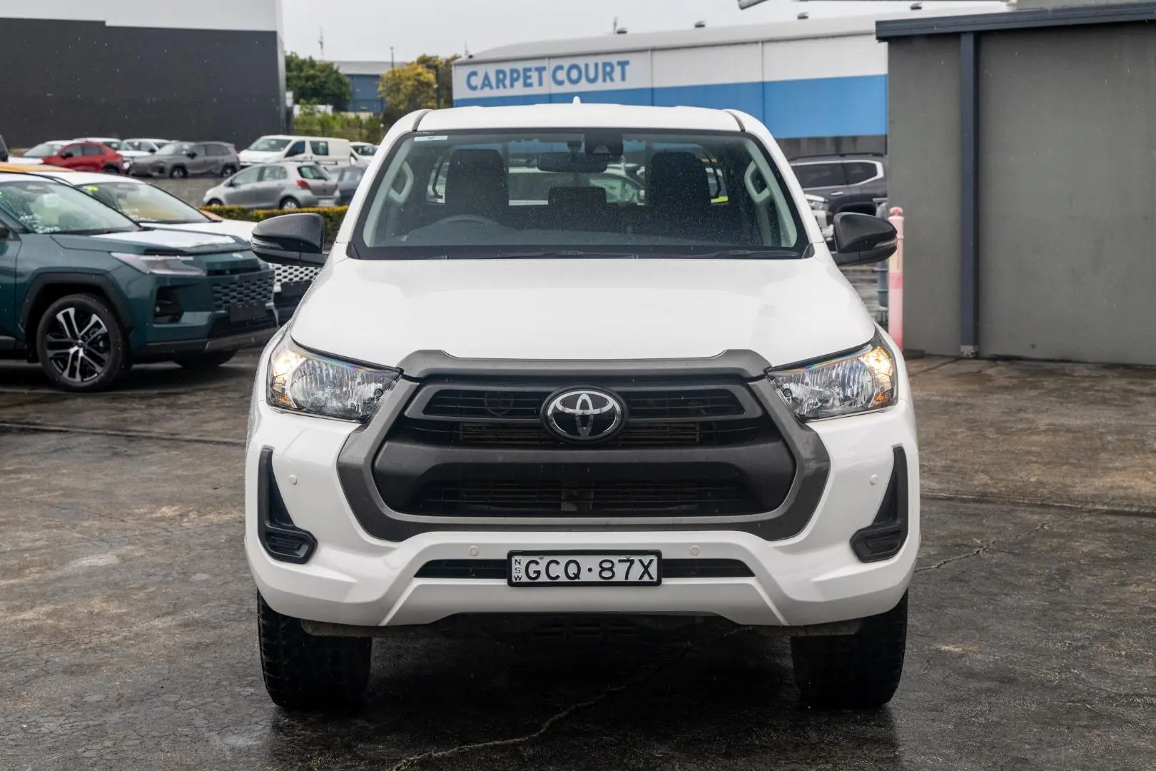2022 Toyota Hilux Gallery Image 4