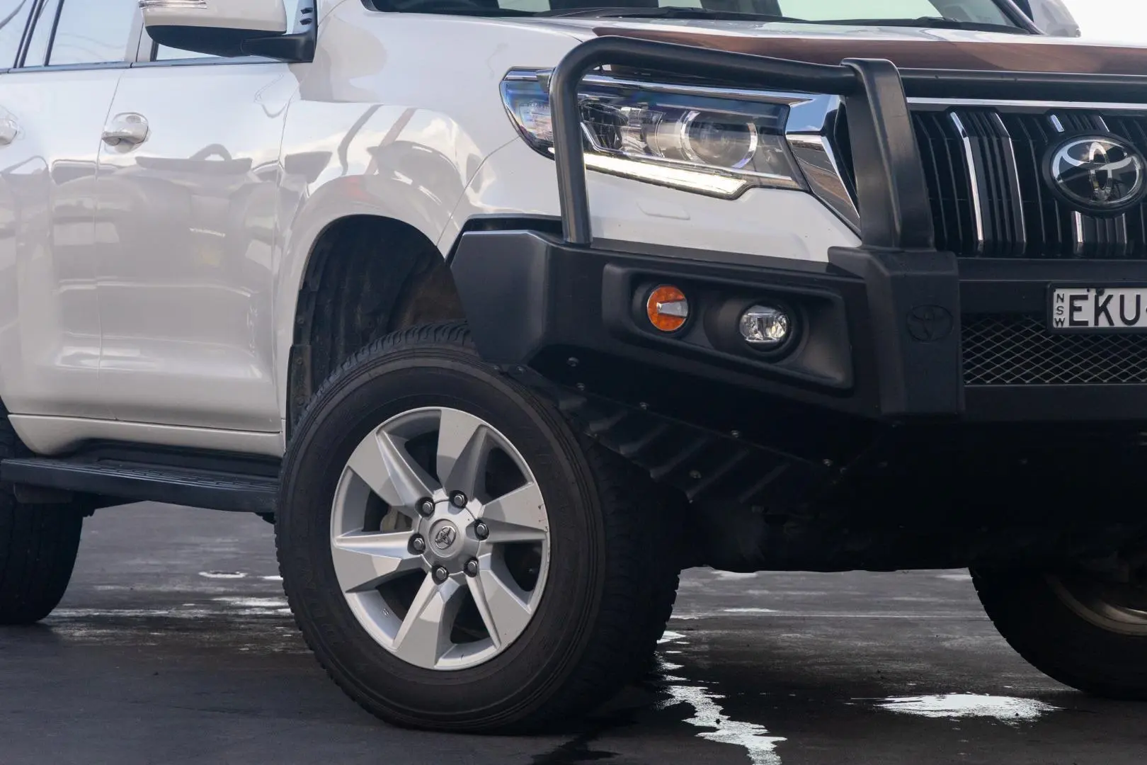 2020 Toyota Landcruiser Prado Gallery Image 6