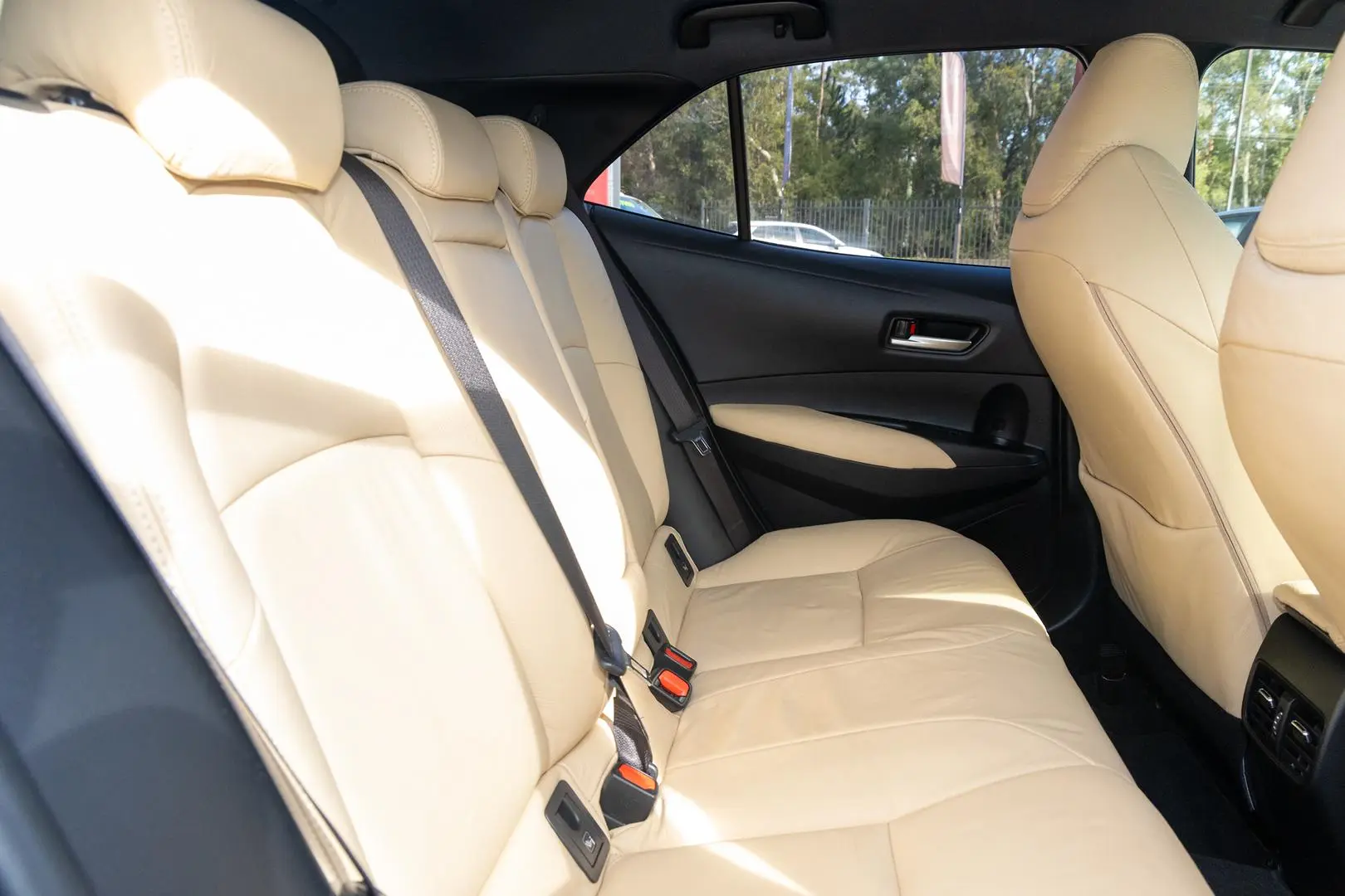 2021 Toyota Corolla Gallery Image 9
