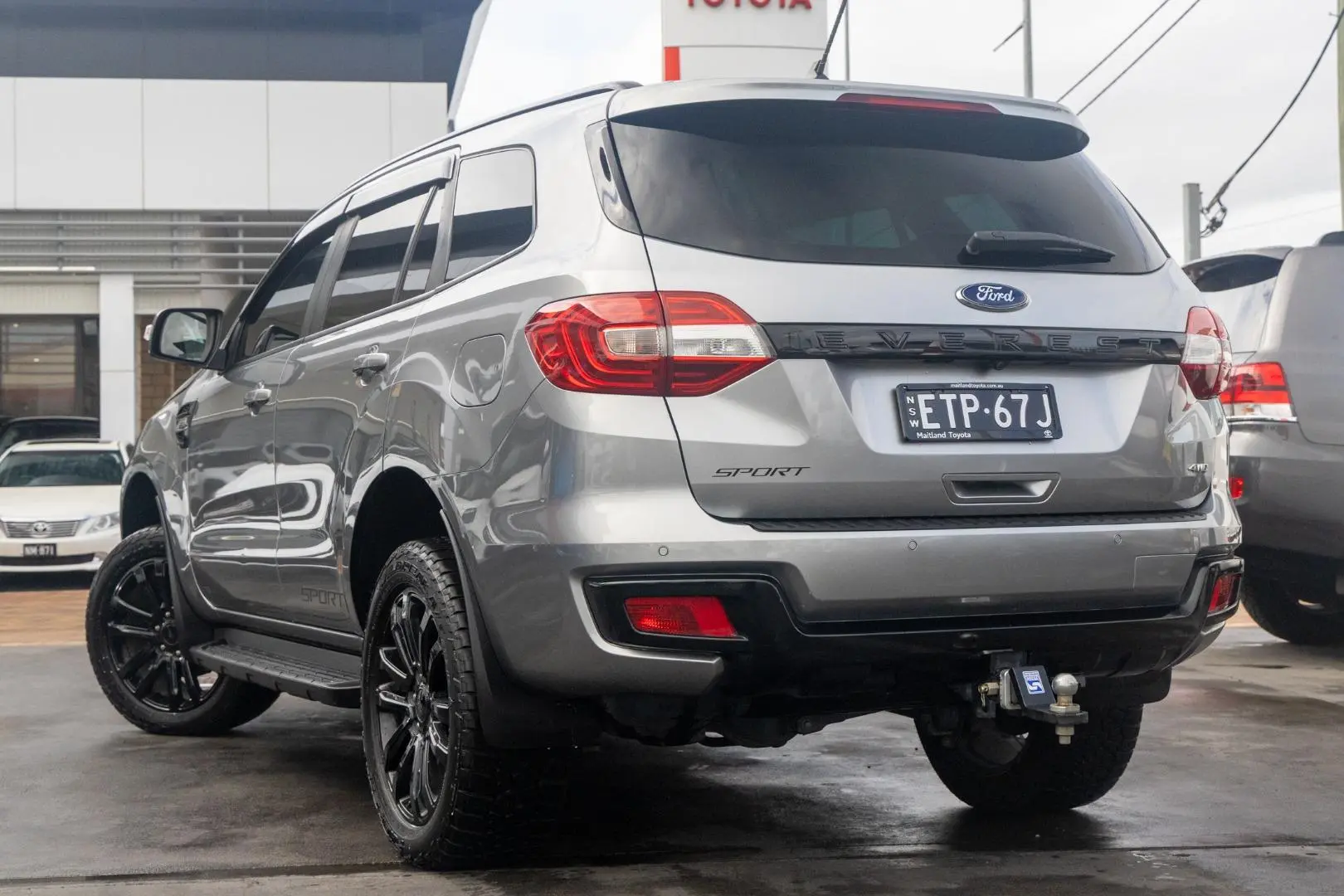 2022 Ford Everest Gallery Image 2