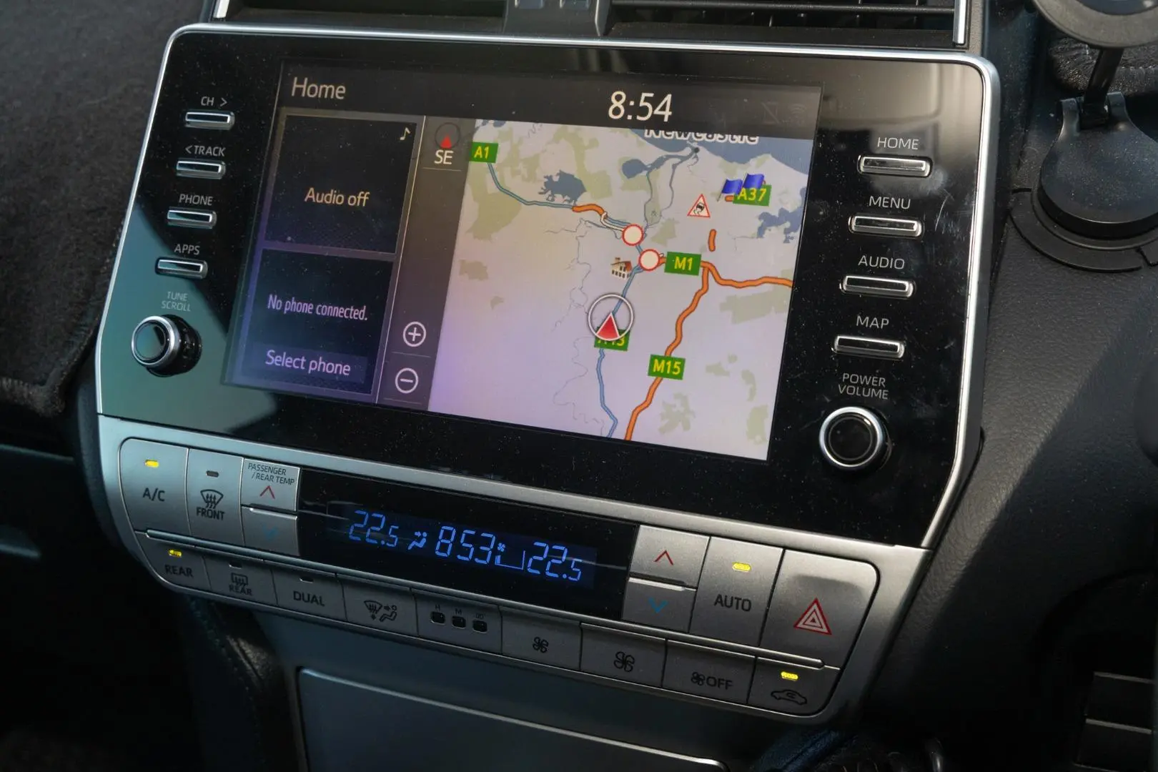 2021 Toyota Landcruiser Prado Gallery Image 14