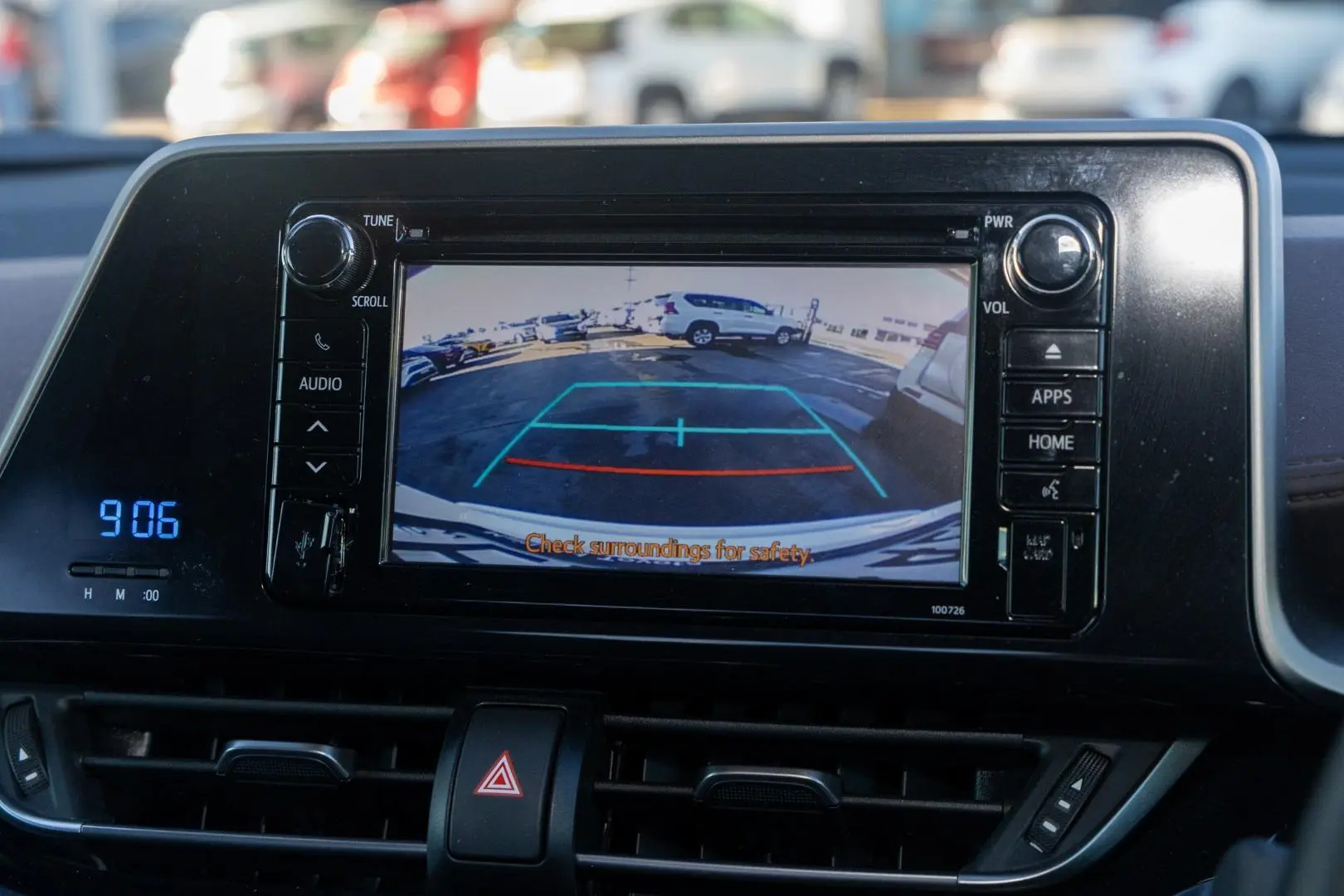 2019 Toyota C-HR Gallery Image 15