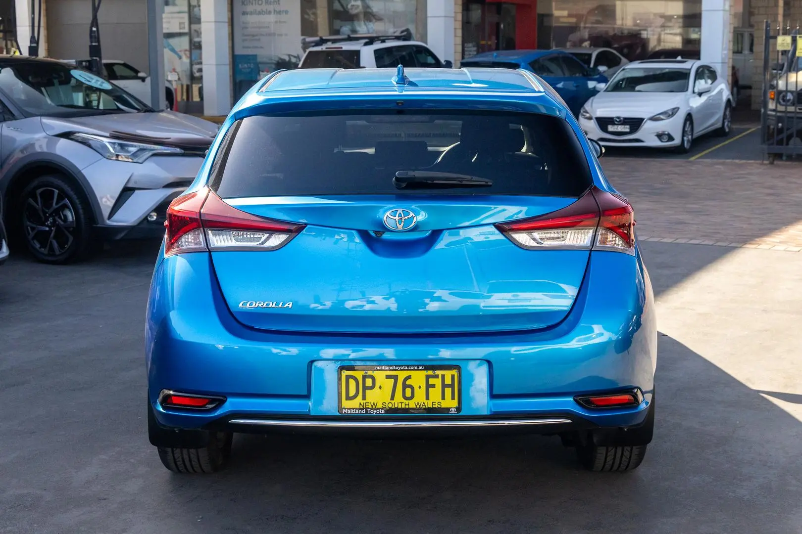 2016 Toyota Corolla Gallery Image 4