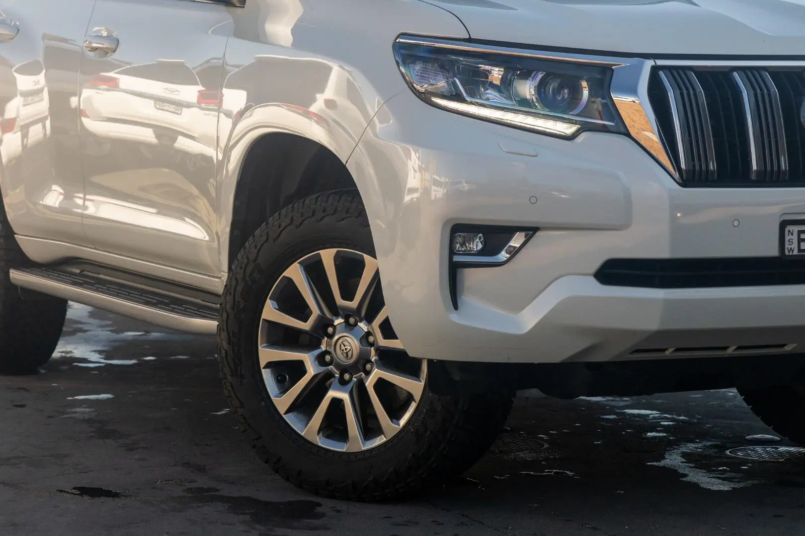 2019 Toyota Landcruiser Prado Gallery Image 6