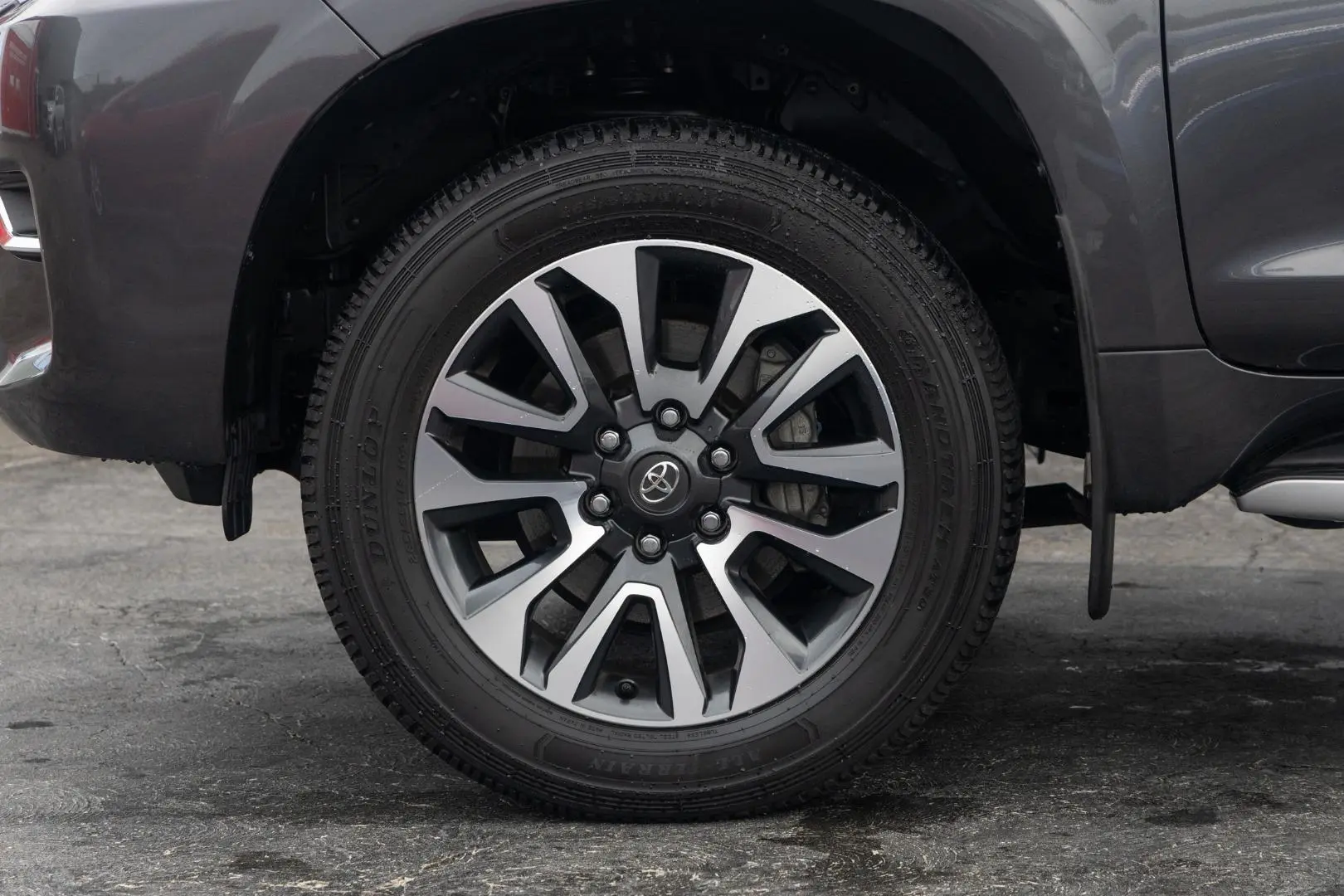 2023 Toyota Landcruiser Prado Gallery Image 21